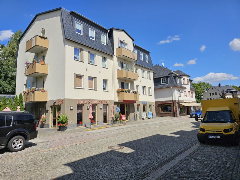 Top Wohnung mit Aufzug, SAT TV gratis, in Oelsnitz/Erzgebirge